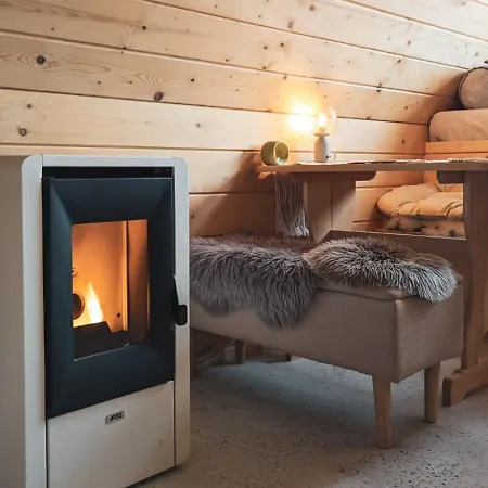 Alemilo Mini - Z Balia I Widokiem Na Babia Gore Завоя